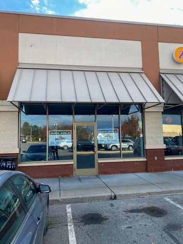 Target Shopping Center: 10 Glenridge Rd, Glenville, NY 12302